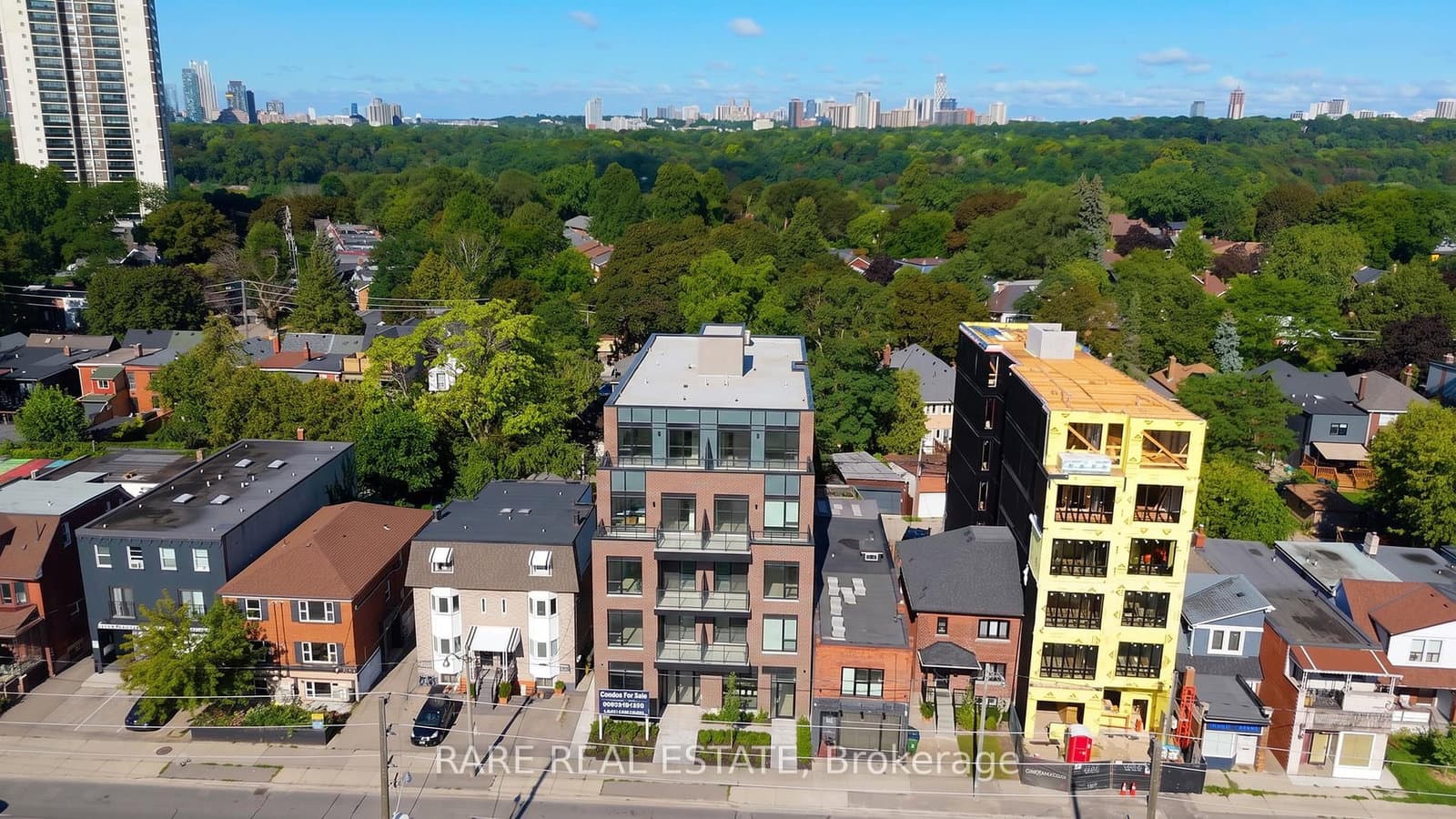 890 & 892 Broadview Avenue - Image 6