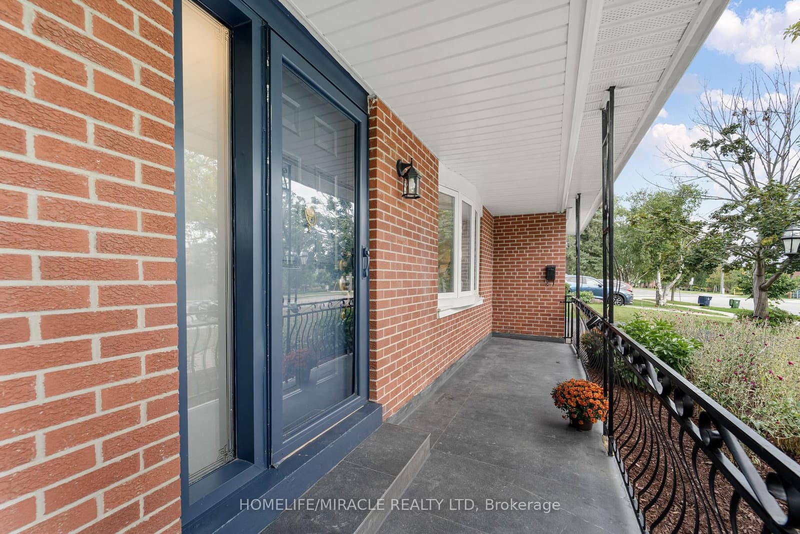 203 Centennial Road - Image 4