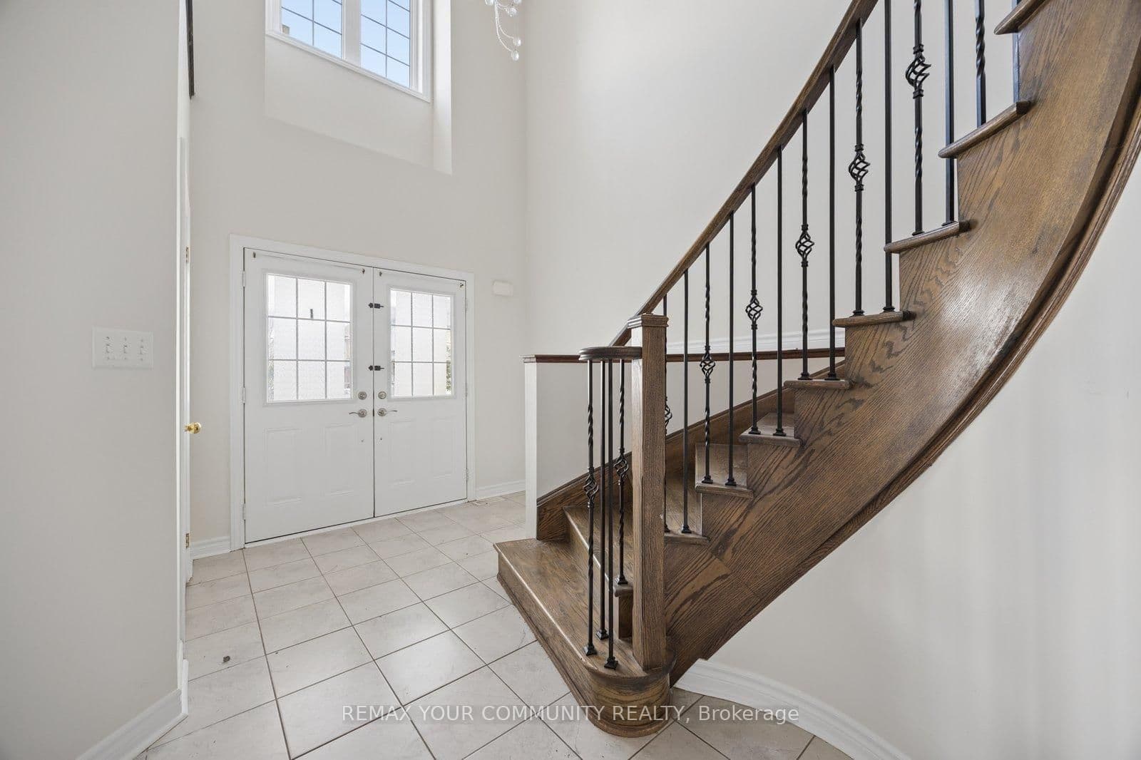 905 Greenhill Avenue - Image 3