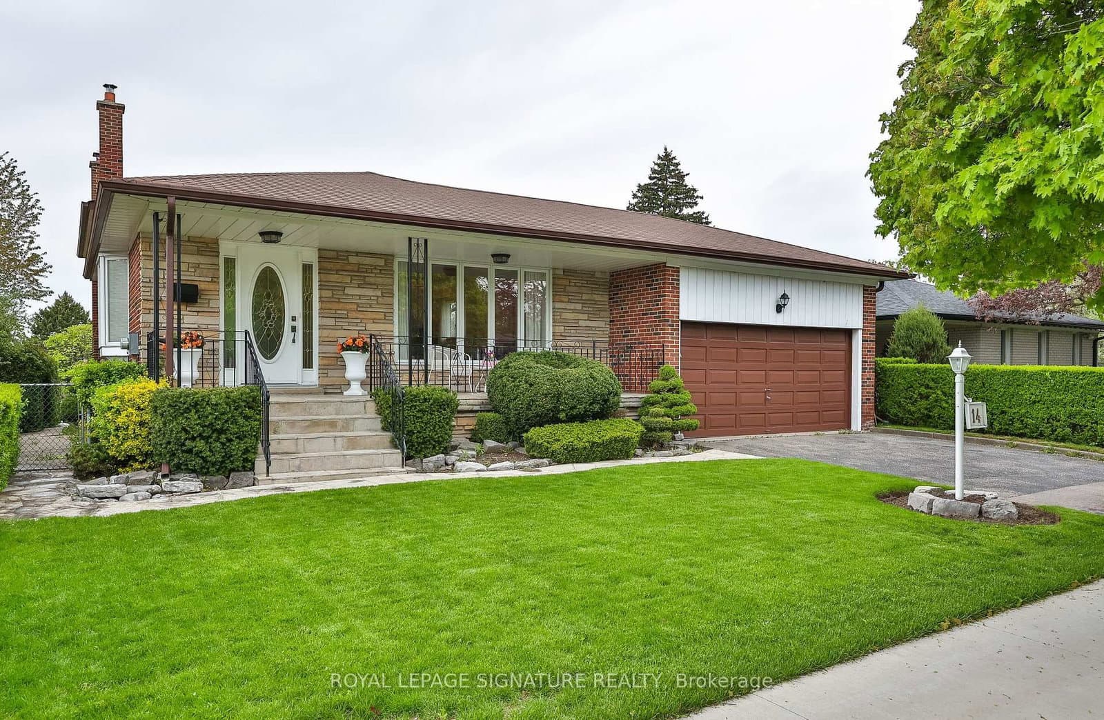 14 Logstone Crescent - Image 1