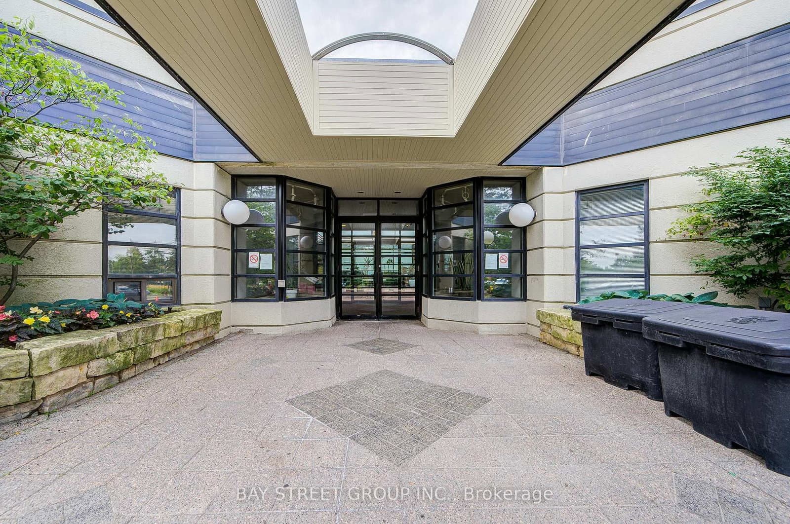 160 alton towers Circle, Unit 1607 - Image 4