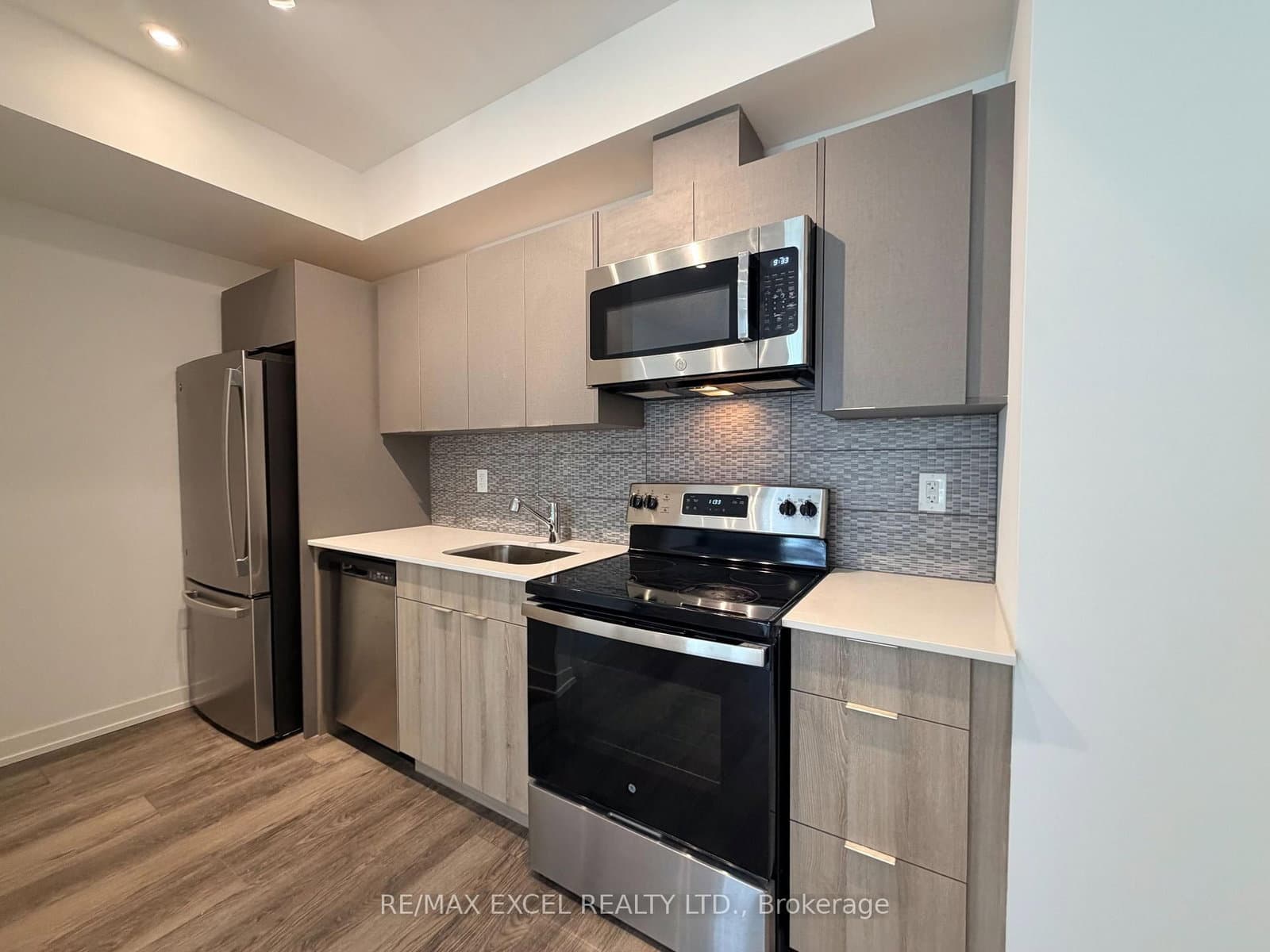 3069 Pharmacy Avenue, Unit 5 - Image 6