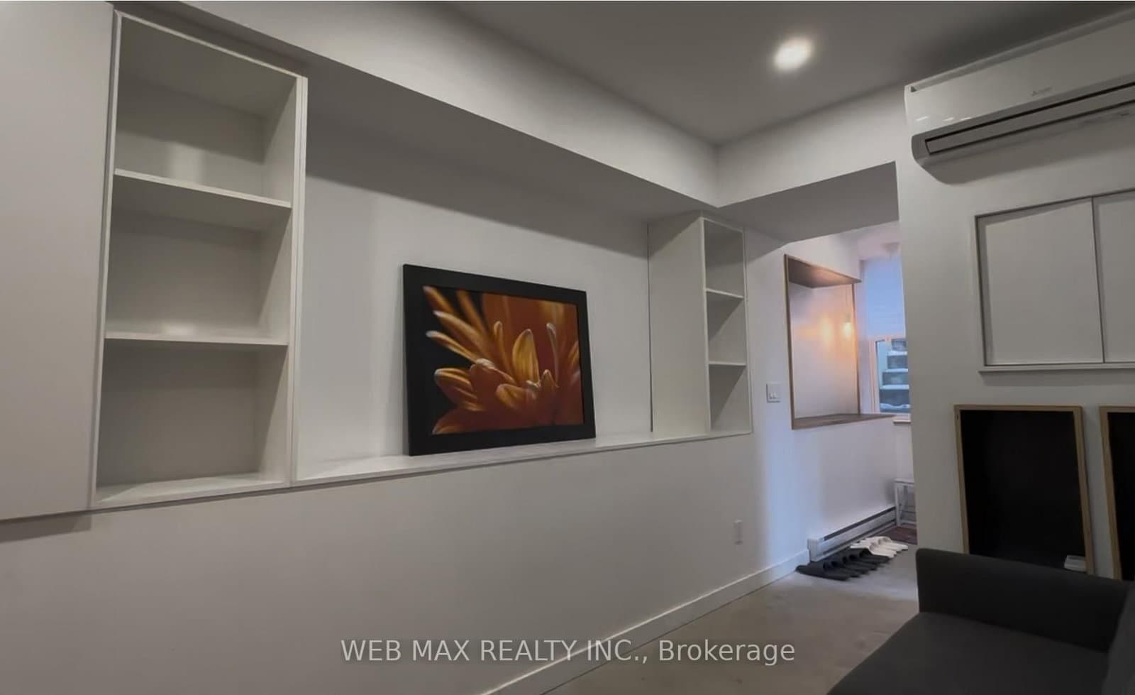 173 Milverton Boulevard, Unit 2 - Image 2