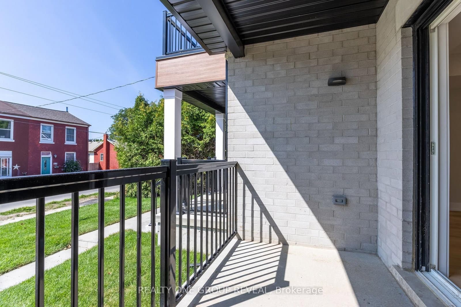 24 Queen Street, Unit 1 - Image 5