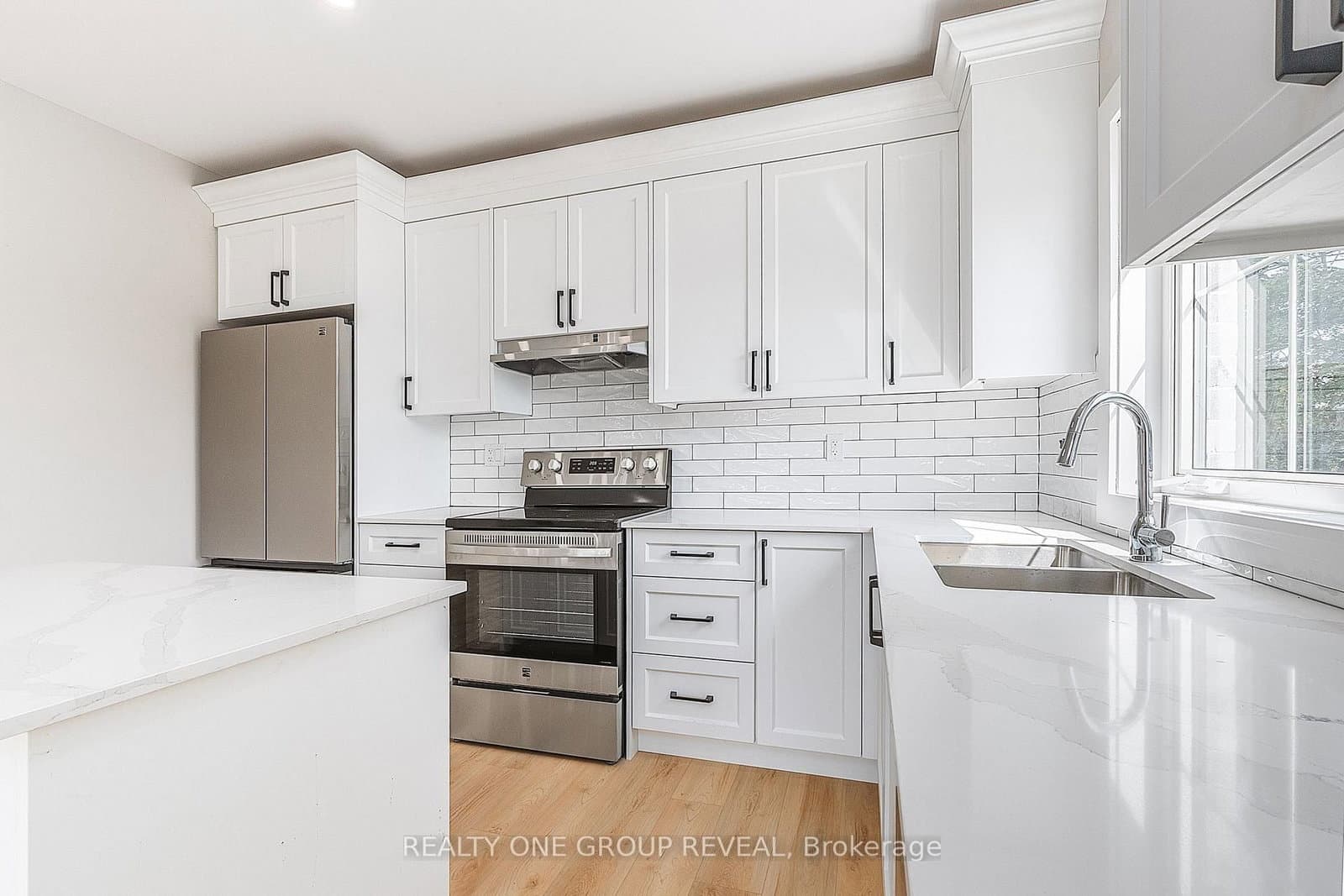 24 Queen Street, Unit 2 - Image 5