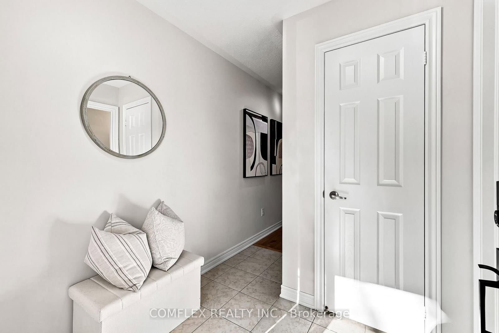 5 Rich Crescent - Image 5