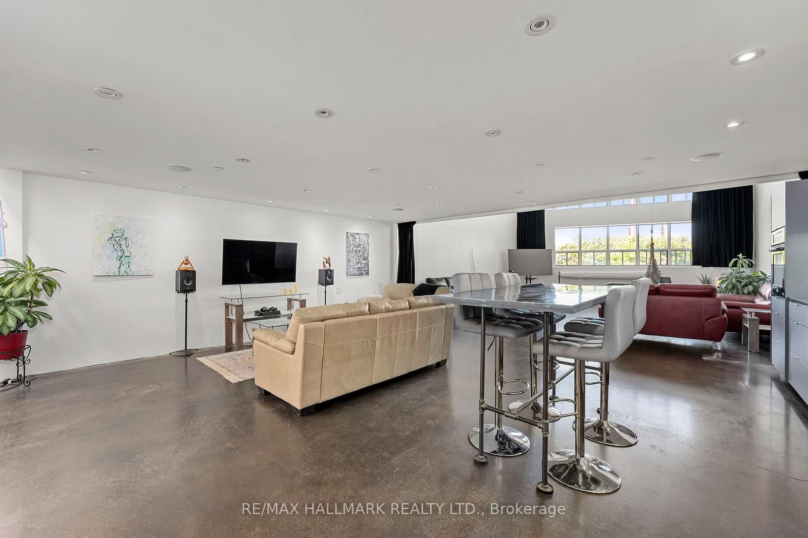 1173 Dundas Street E, Unit 226 - Image 3