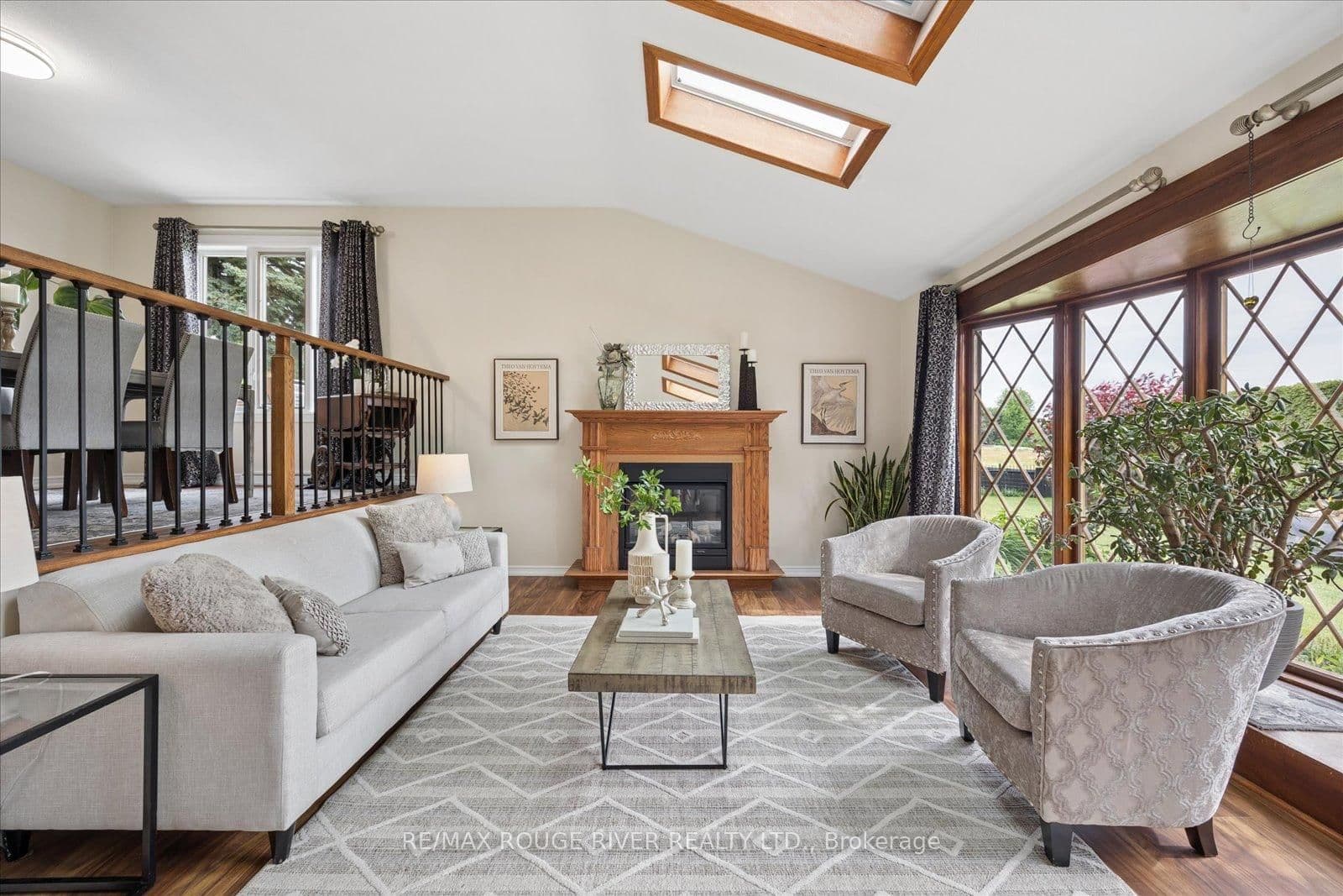 881 Swiss Heights Drive - Image 5