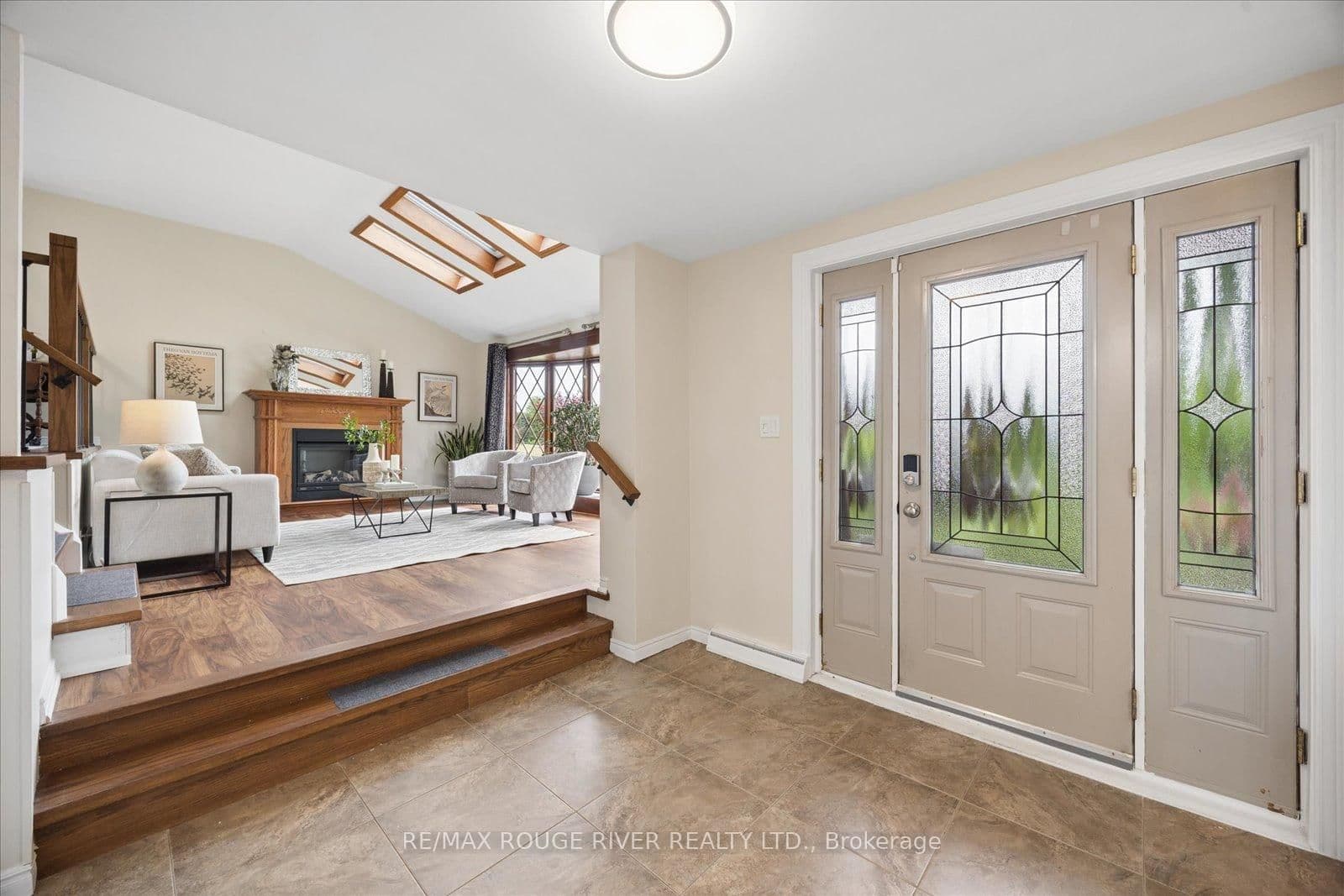 881 Swiss Heights Drive - Image 6