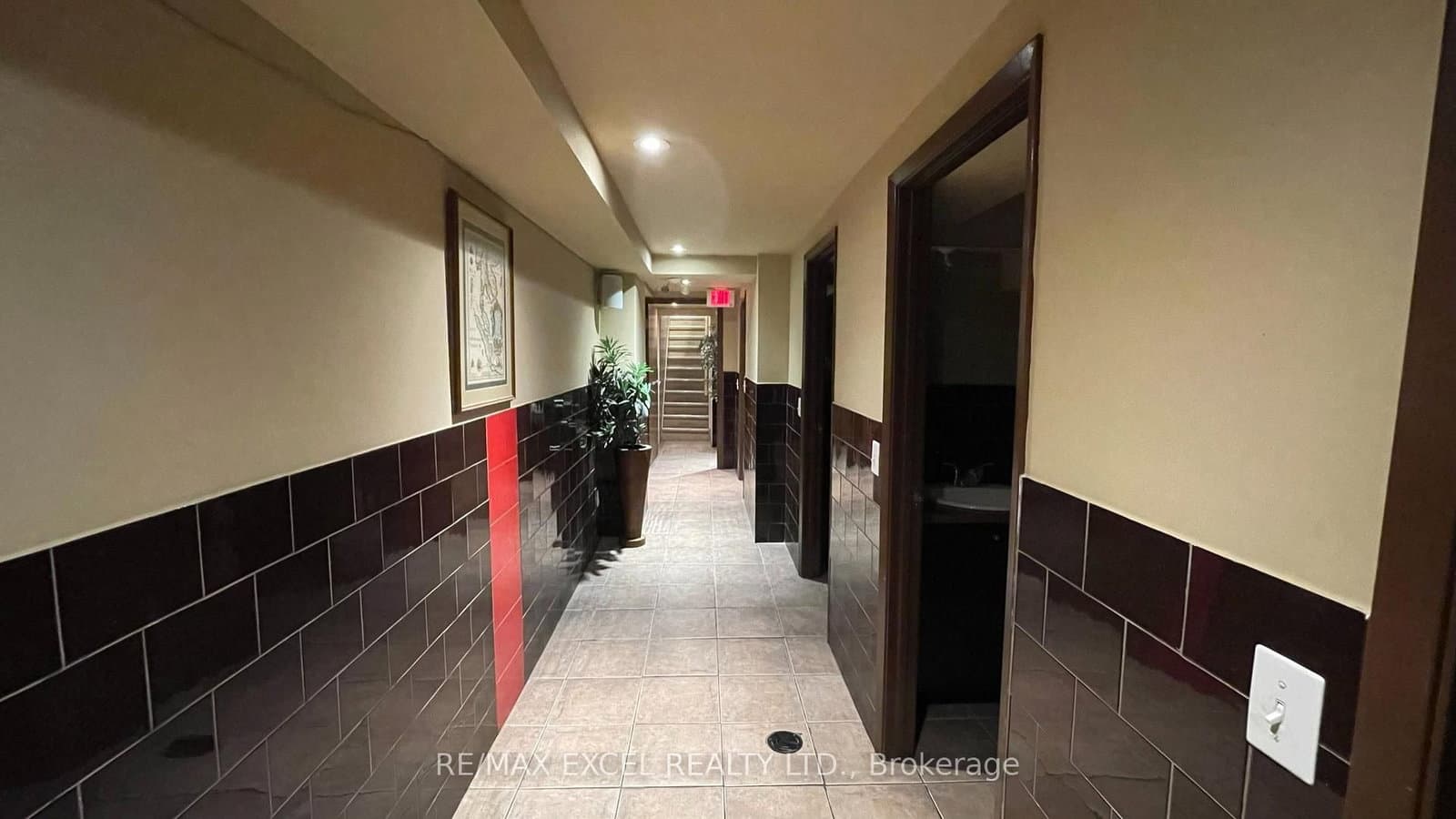 471 Danforth Avenue - Image 6