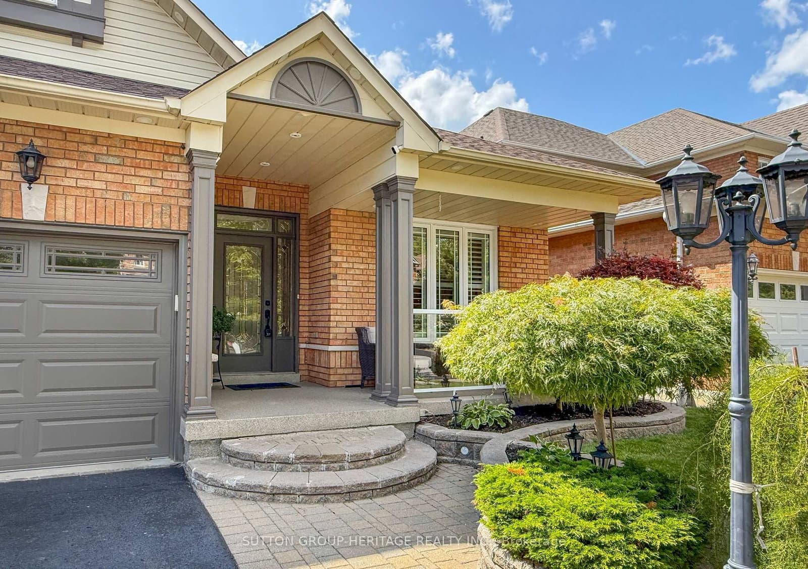 1870 Falconwood Way - Image 2
