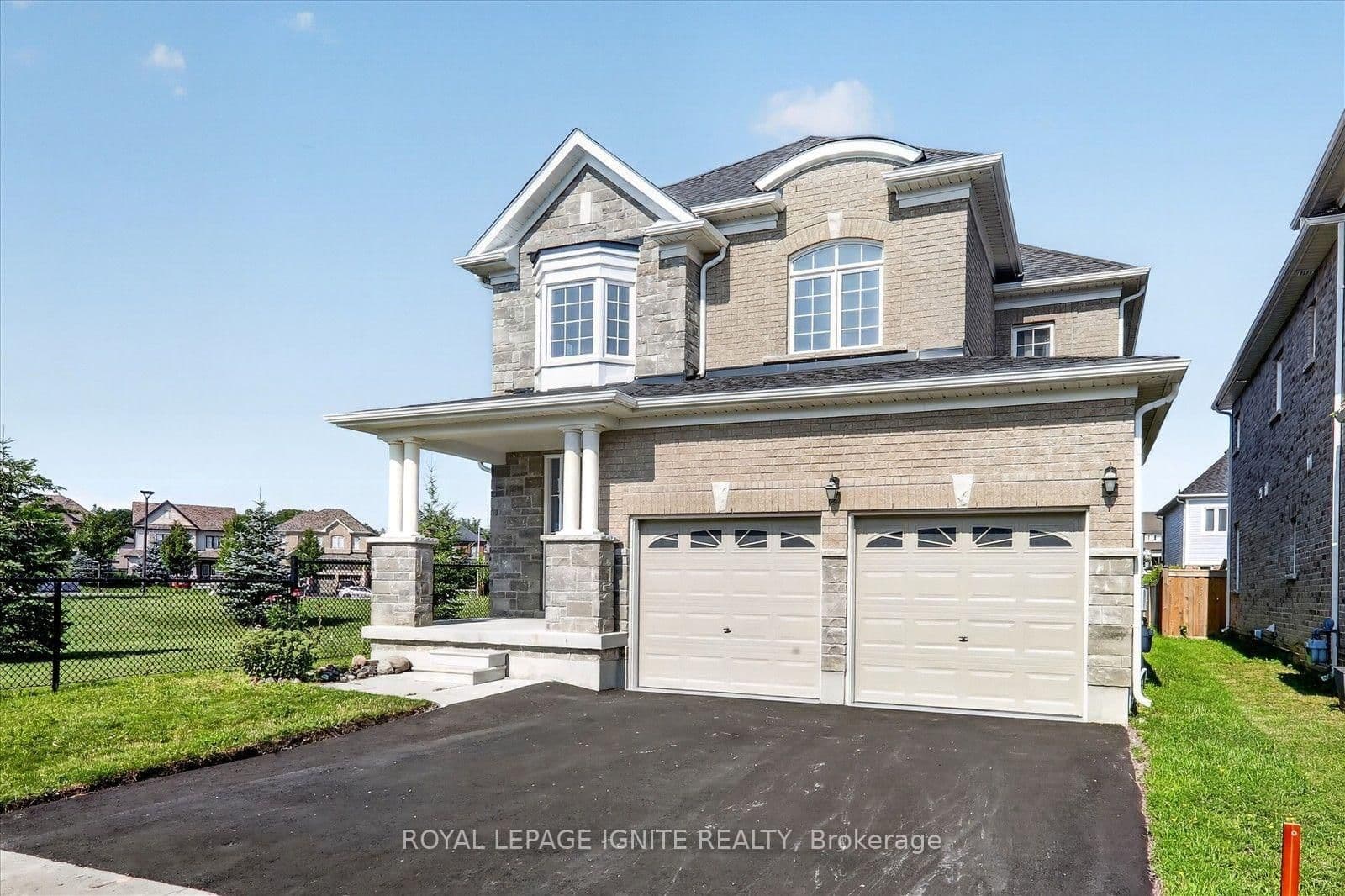 188 Douglas Kemp Crescent - Image 2