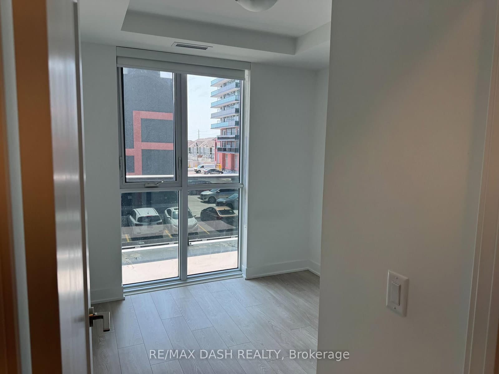2545 Simcoe Street N, Unit 824 - Image 5
