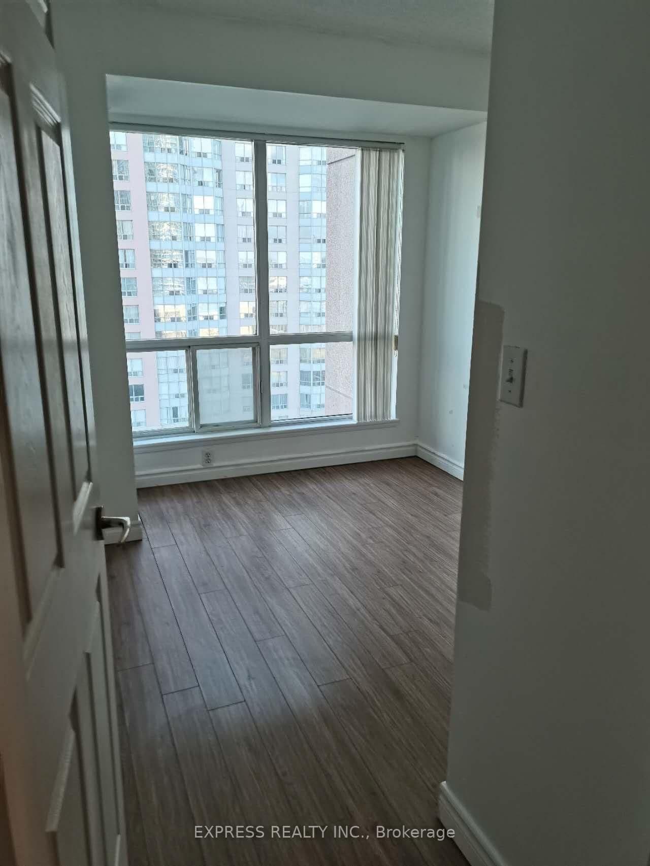 18 Lee Centre Drive, Unit 1111 - Image 2