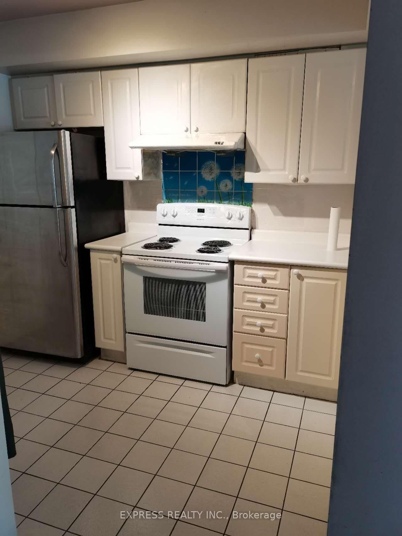 18 Lee Centre Drive, Unit 1111 - Image 3