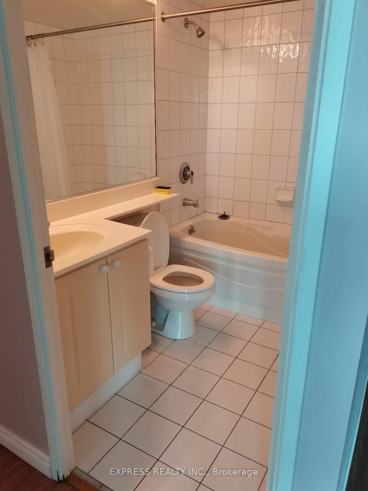 18 Lee Centre Drive, Unit 1111 - Image 6