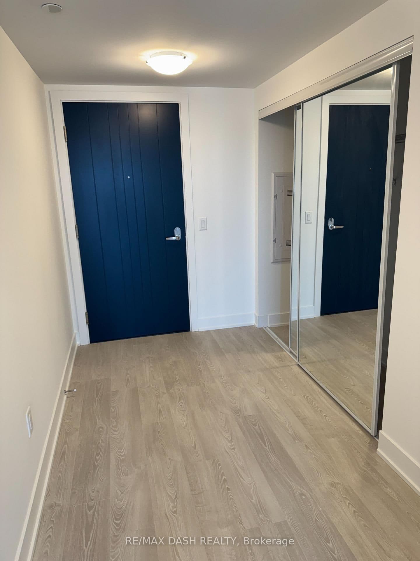 2545 Simcoe Street N, Unit 1742 - Image 3