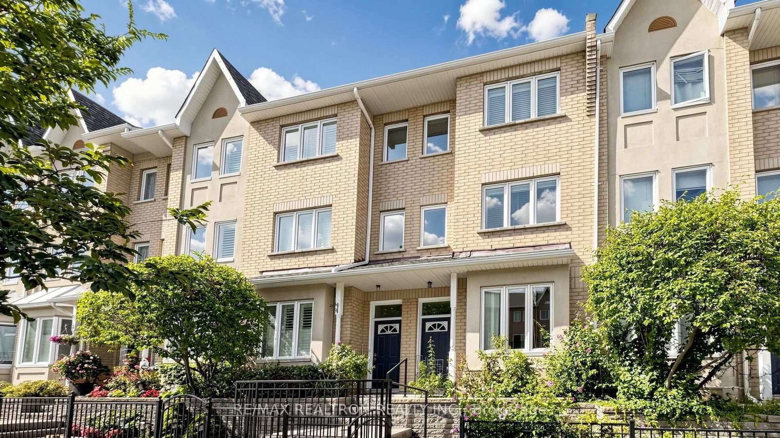 28 Rosebank Drive, Unit 610 - Image 3