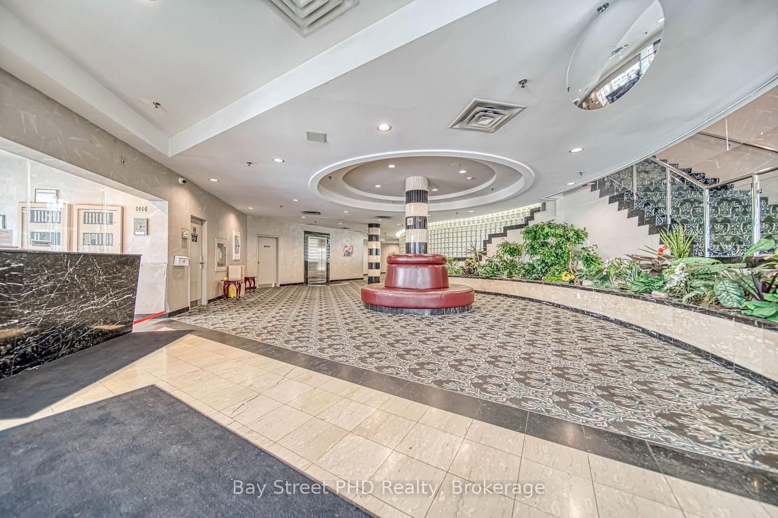 1470 Midland Avenue, Unit 1802 - Image 4