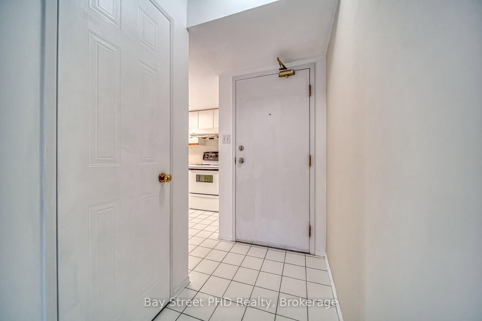 1470 Midland Avenue, Unit 1802 - Image 5