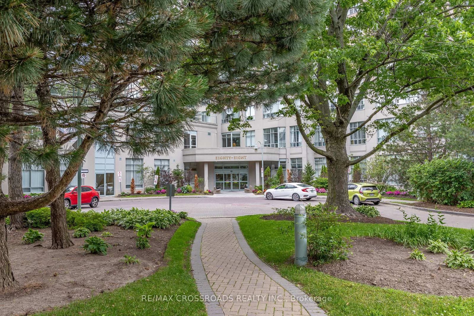 88 Corporate Drive, Unit 1404 - Image 2