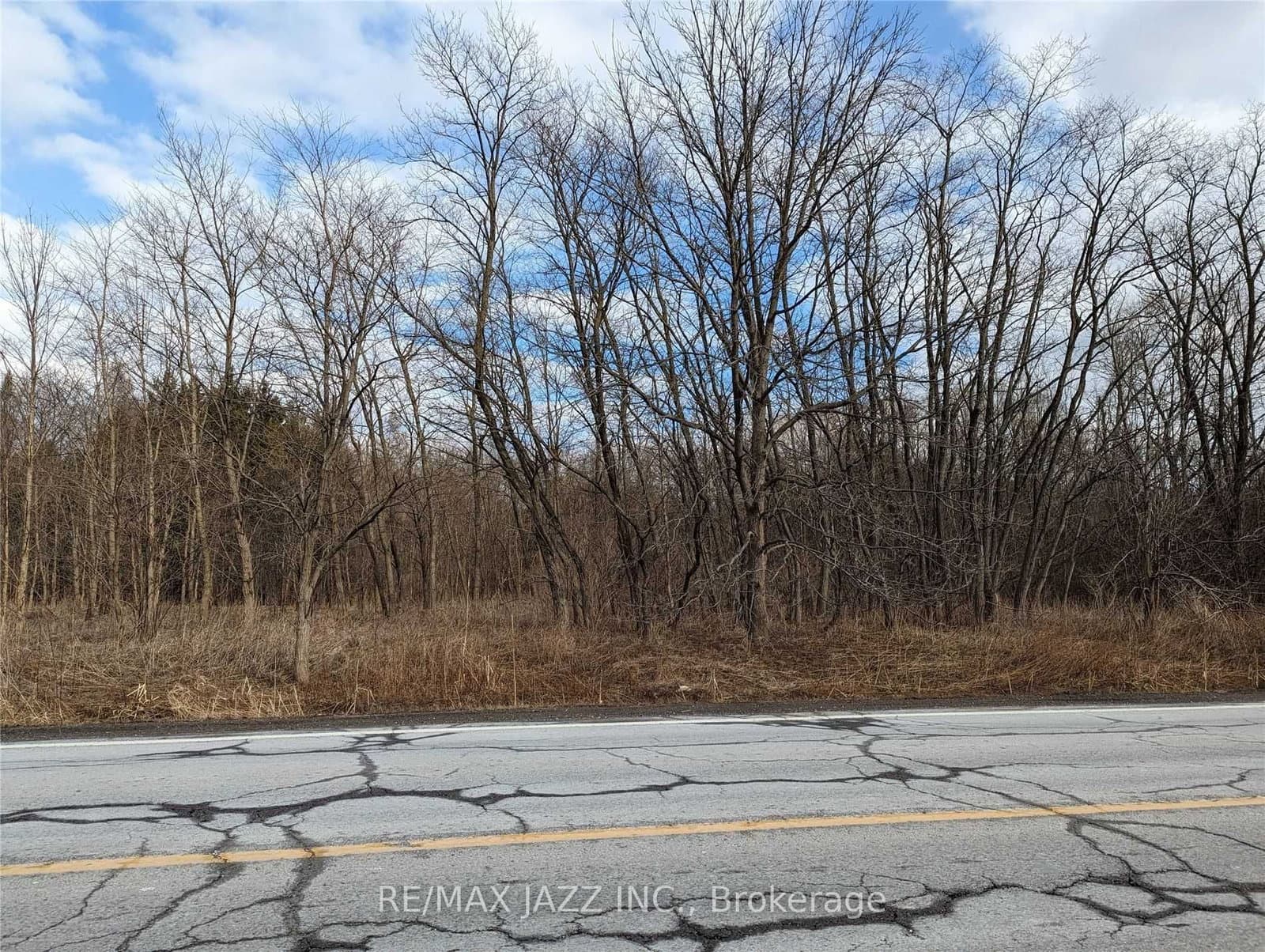505 Townline Road N - Image 2