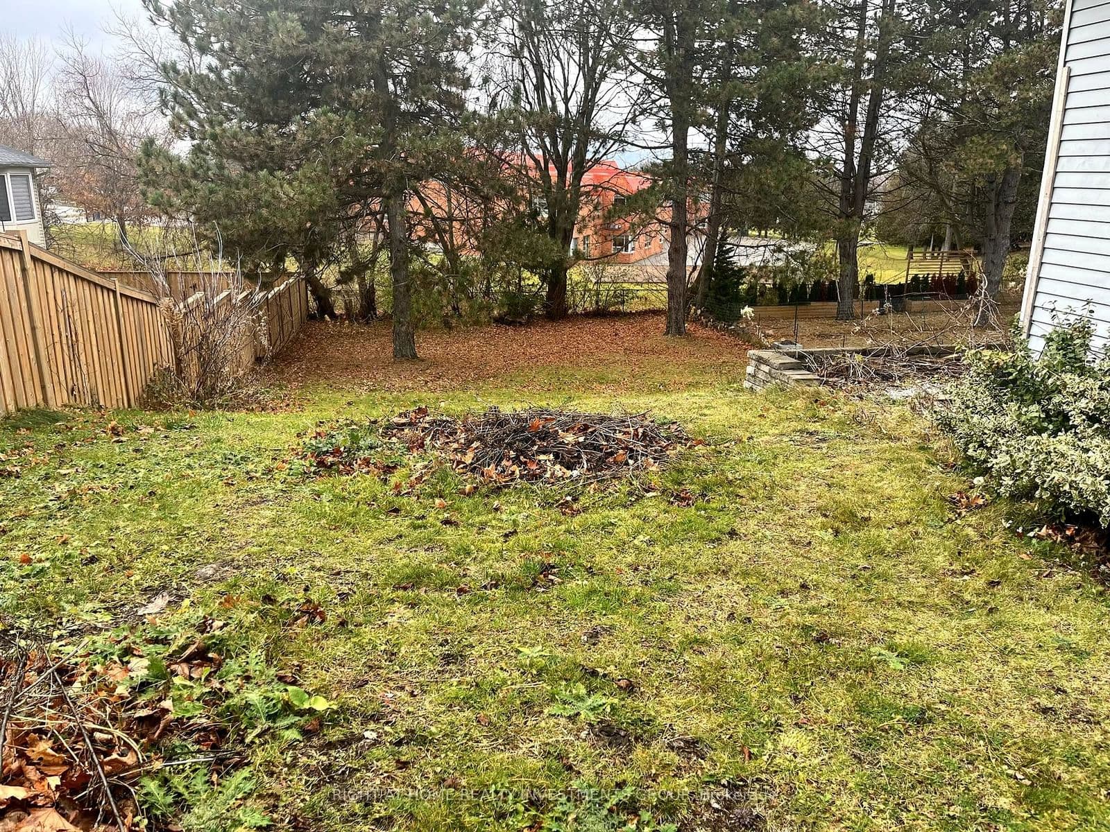 142 Howard Road - Image 1