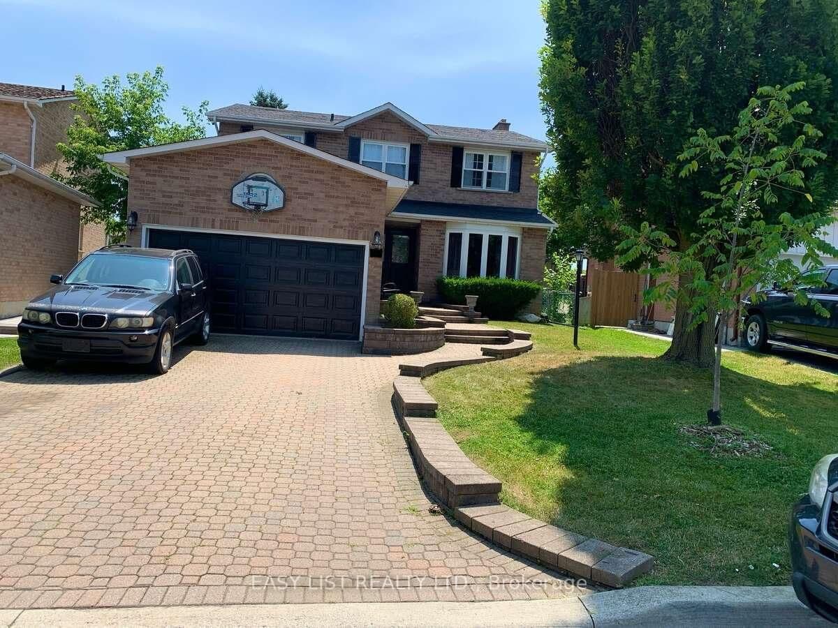 102 Burwell Crescent - Image 1