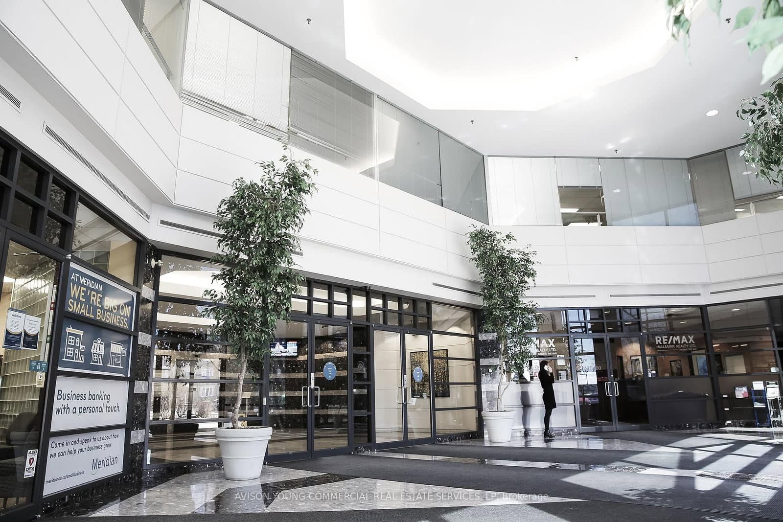 9050 Yonge Street, Unit 216 - Image 5