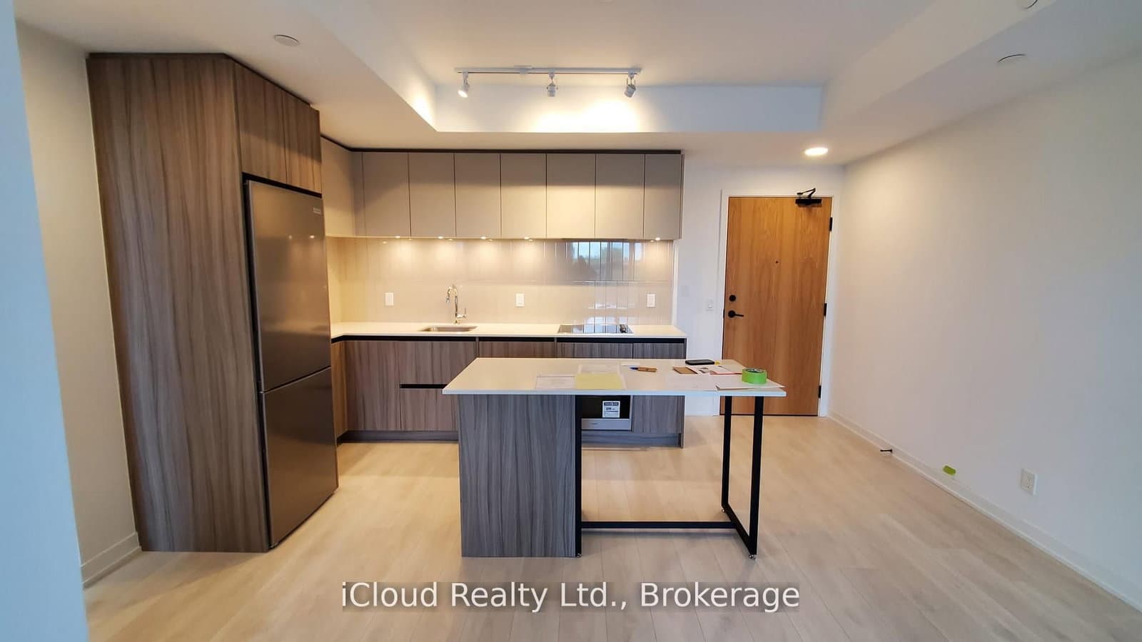 7950 Bathurst Street, Unit 210 - Image 2