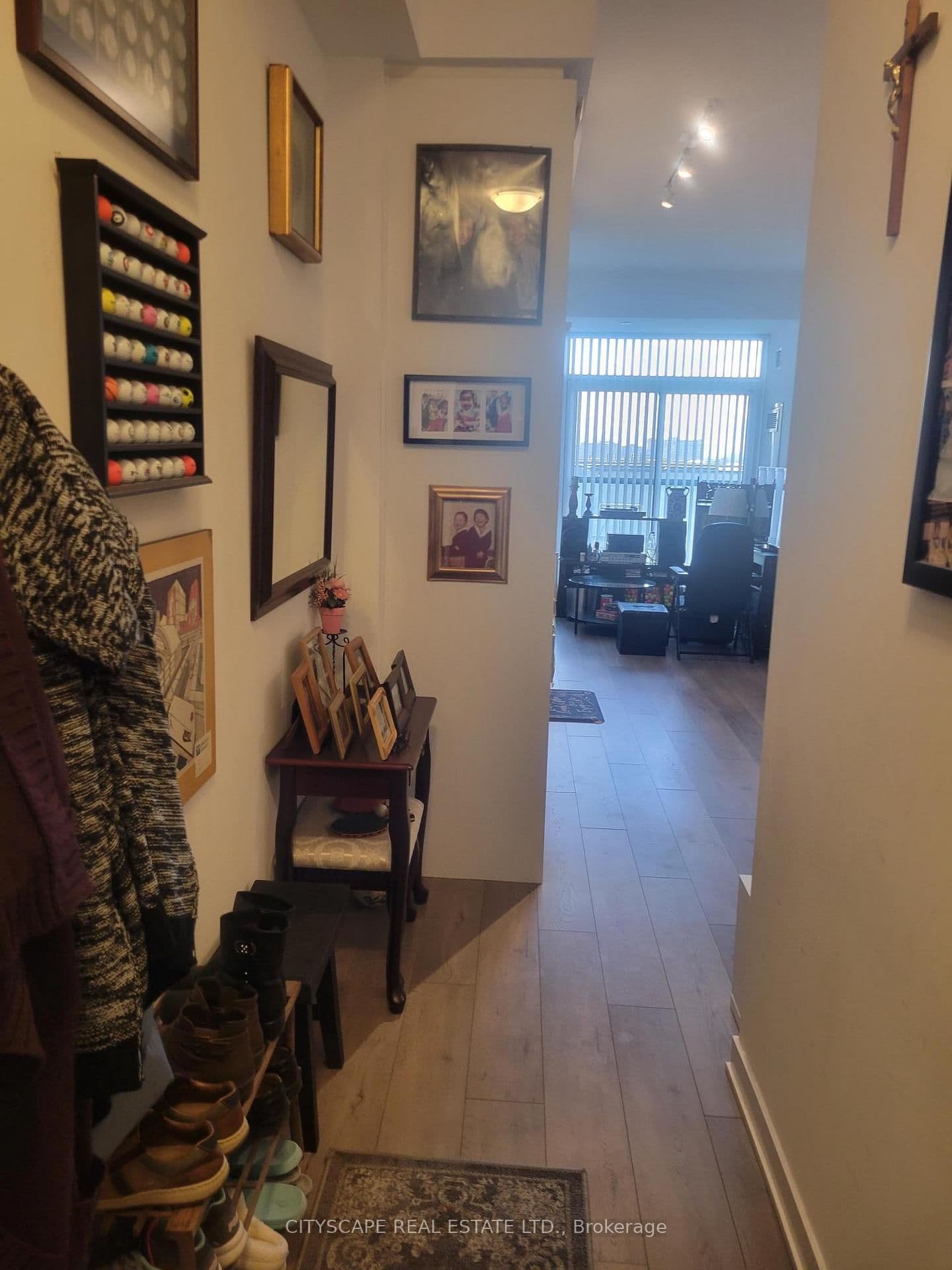 38 Honeycrisp Crescent, Unit 511 - Image 2