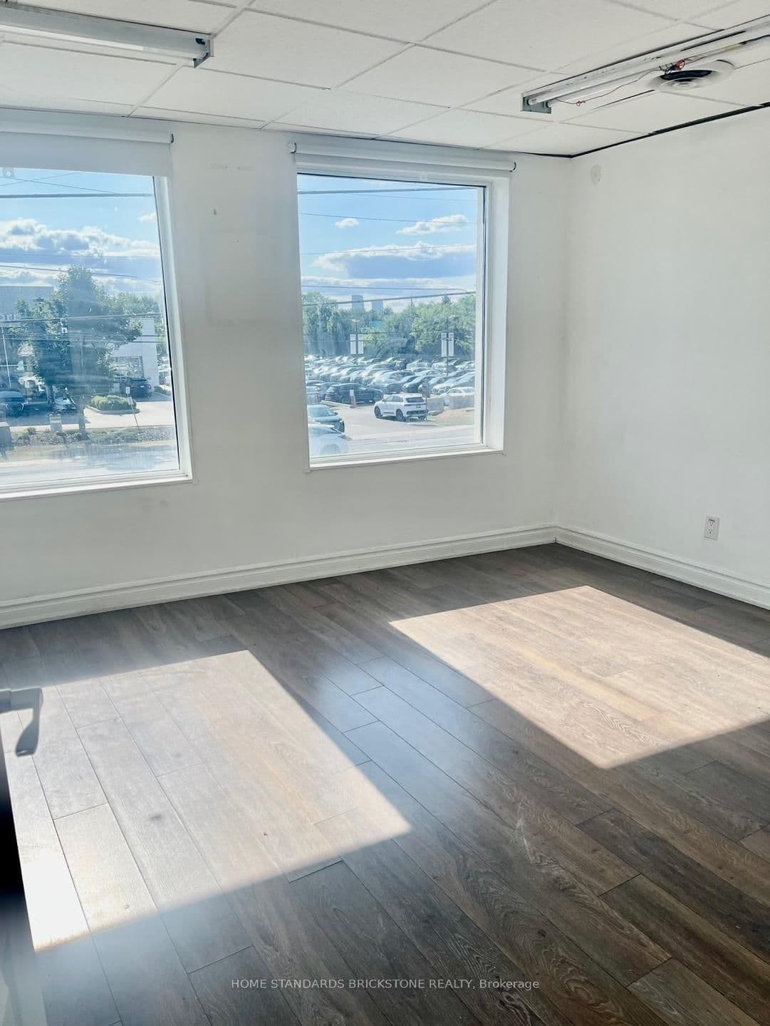 7061 Yonge Street, Unit 2C - Image 2