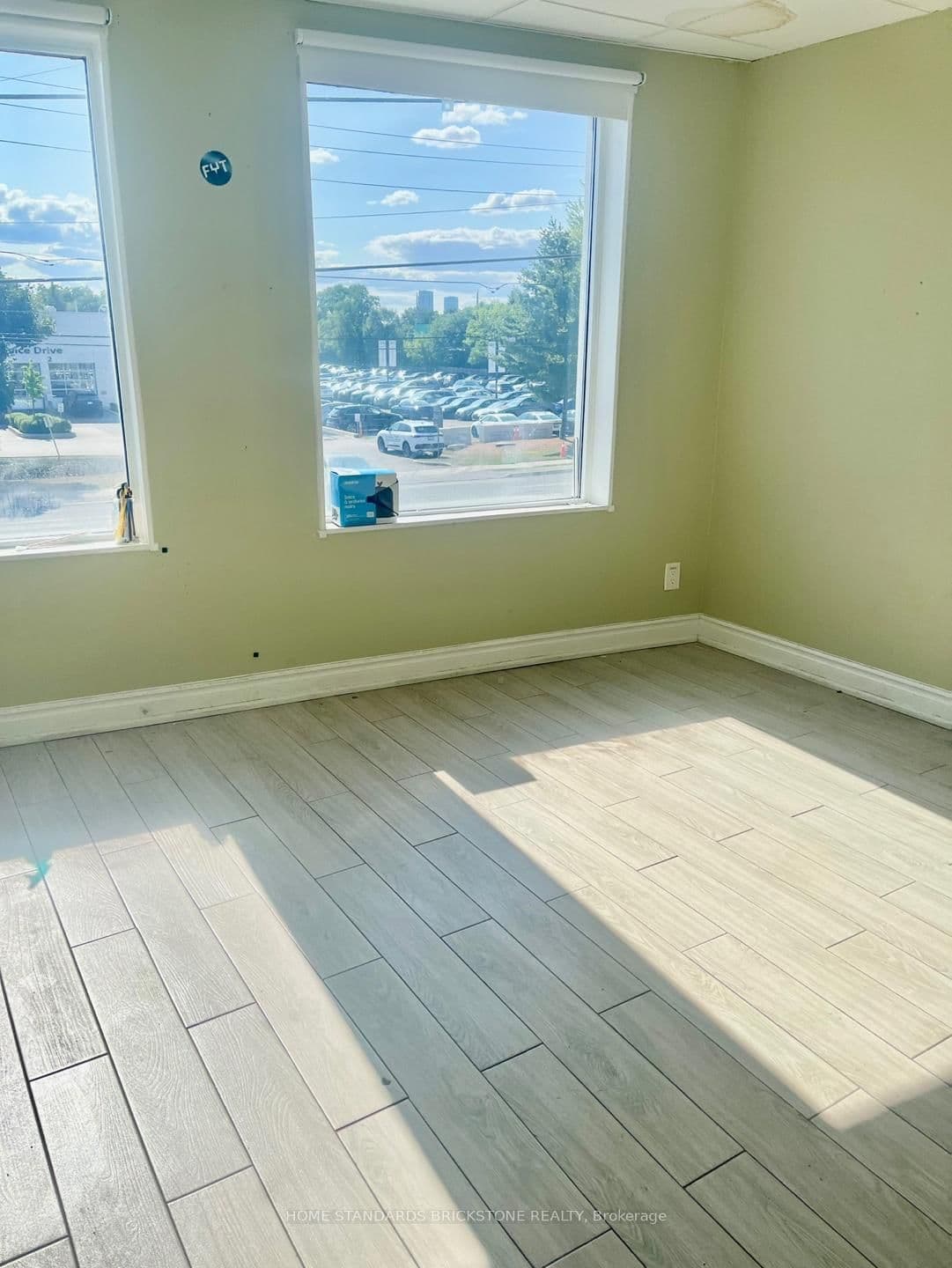 7061 Yonge Street, Unit 2C - Image 3
