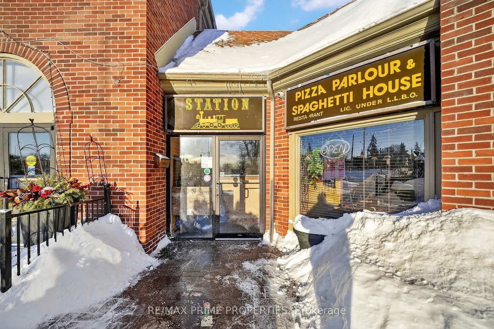 227 Main Street N, Unit C - Image 2