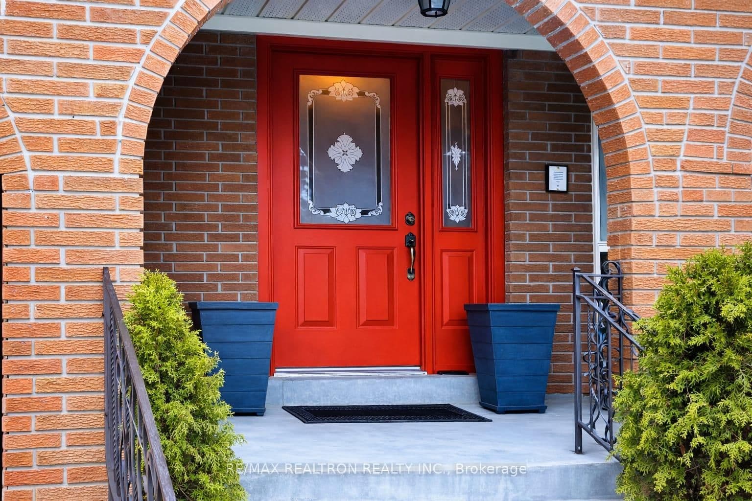 42 Banner Lane - Image 6