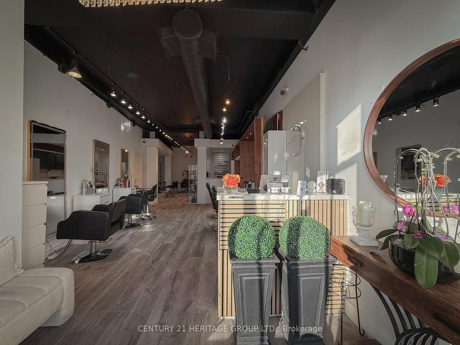 8910 Yonge Street, Unit 9 - Image 2