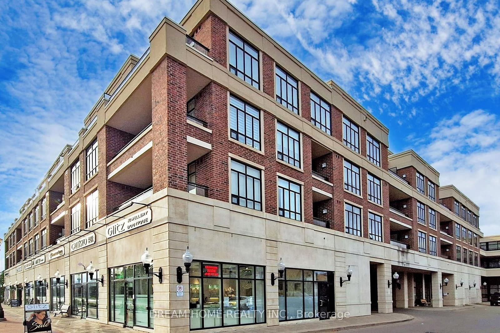2396 Major Mackenzie Drive, Unit 322 - Image 2