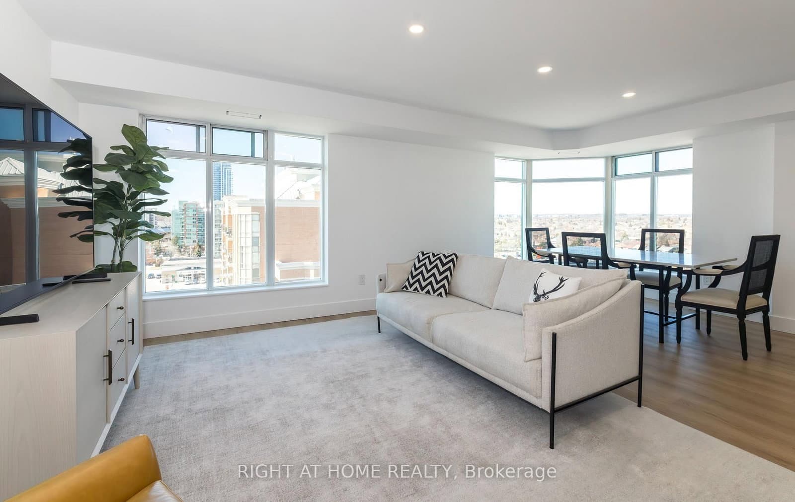 135 Pond Drive, Unit 1508-1509 - Image 2