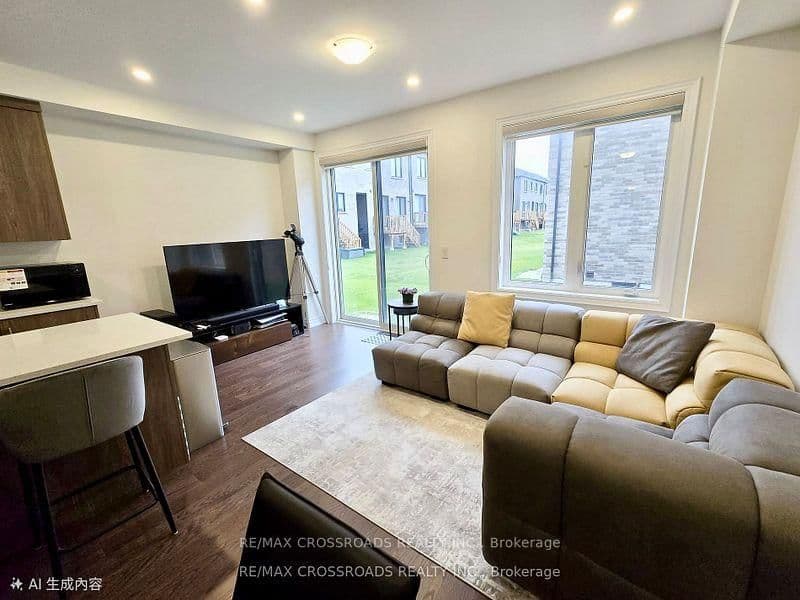 12 SCHMELTZER Crescent - Image 3