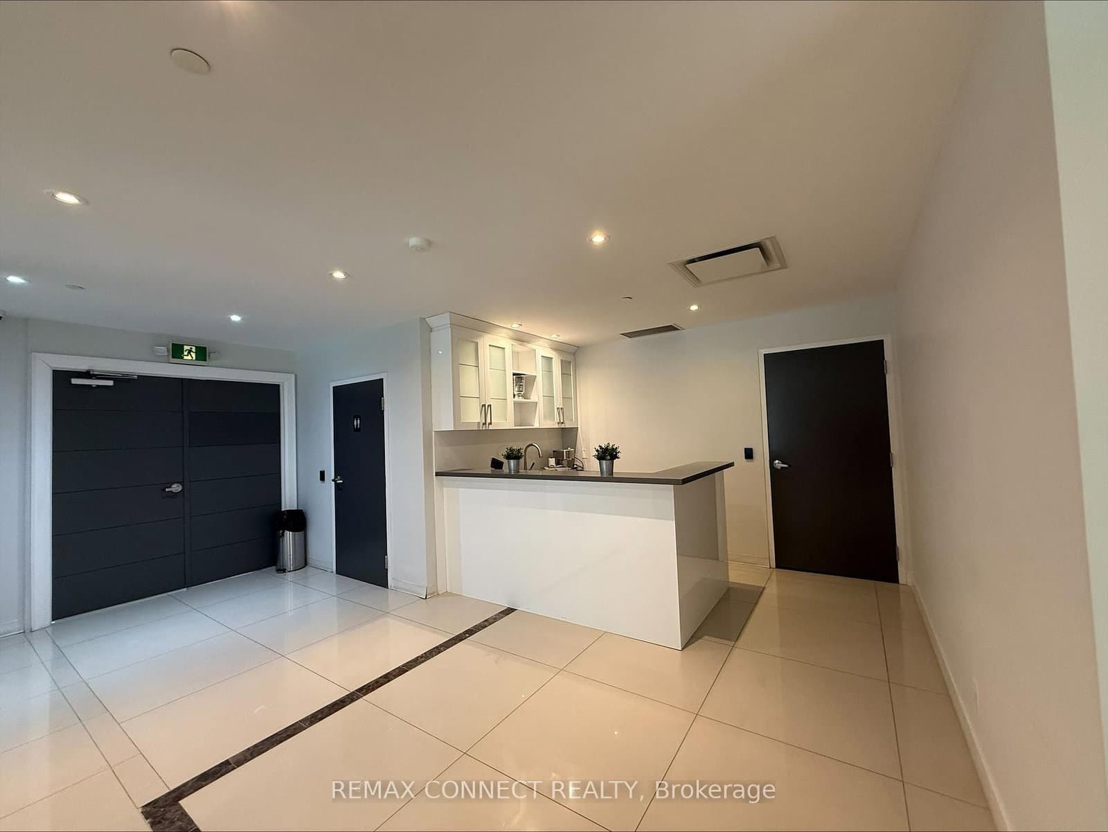 290 Caldari Road, Unit 9 - Image 3