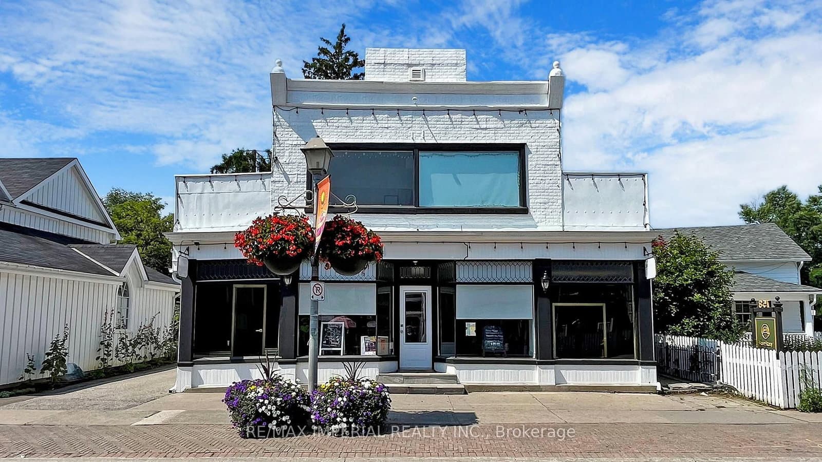 156 Main St Unionville - Image 1