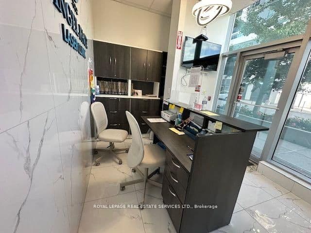 7163 Yonge Street, Unit 102 - Image 6