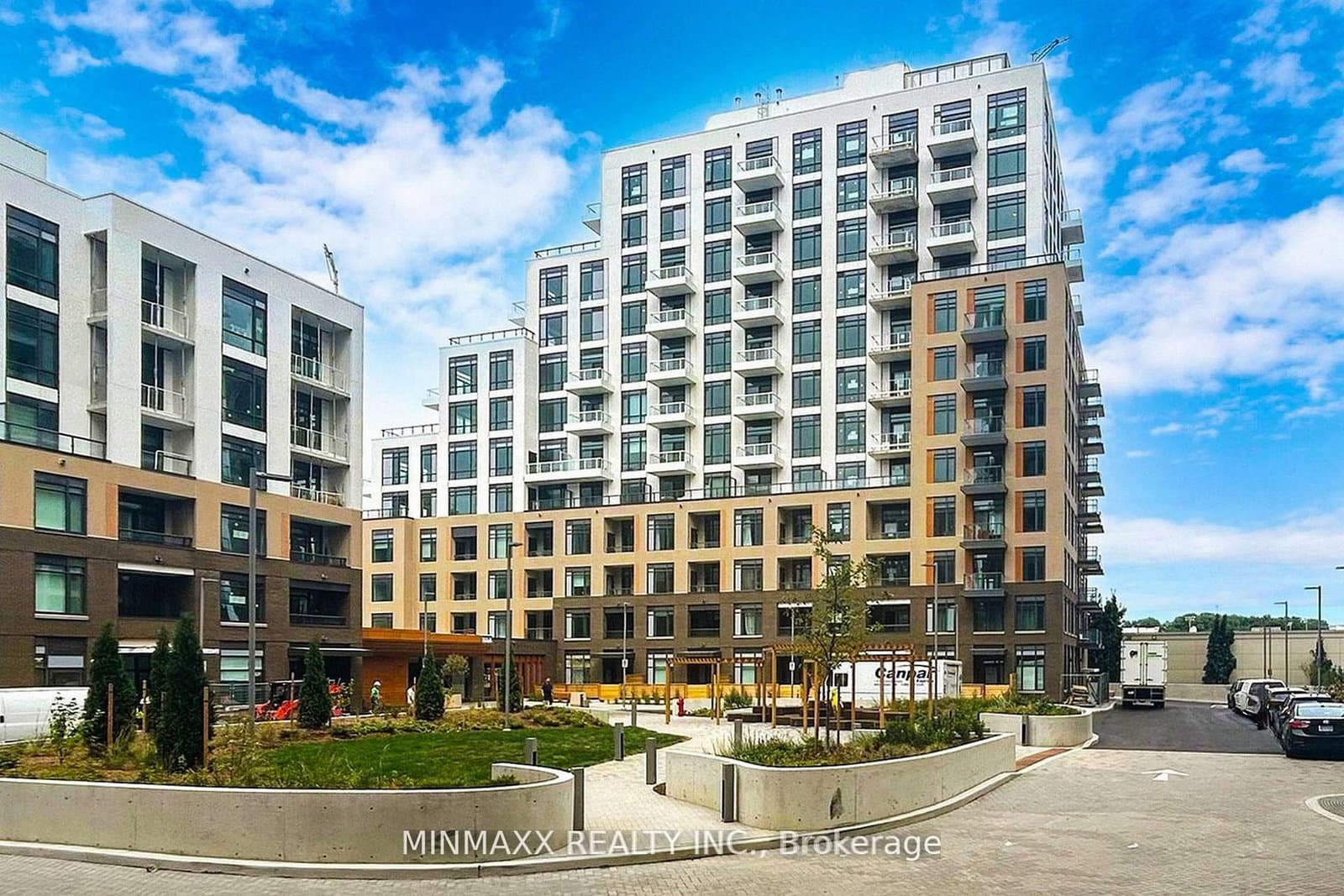 8 Beverley Glen Boulevard, Unit D620 - Image 2