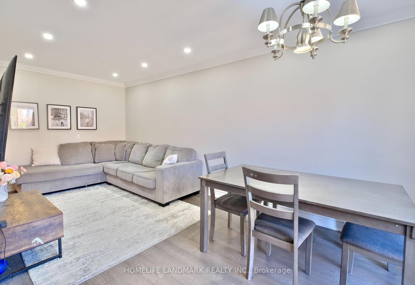109 Tangmere Crescent - Image 2