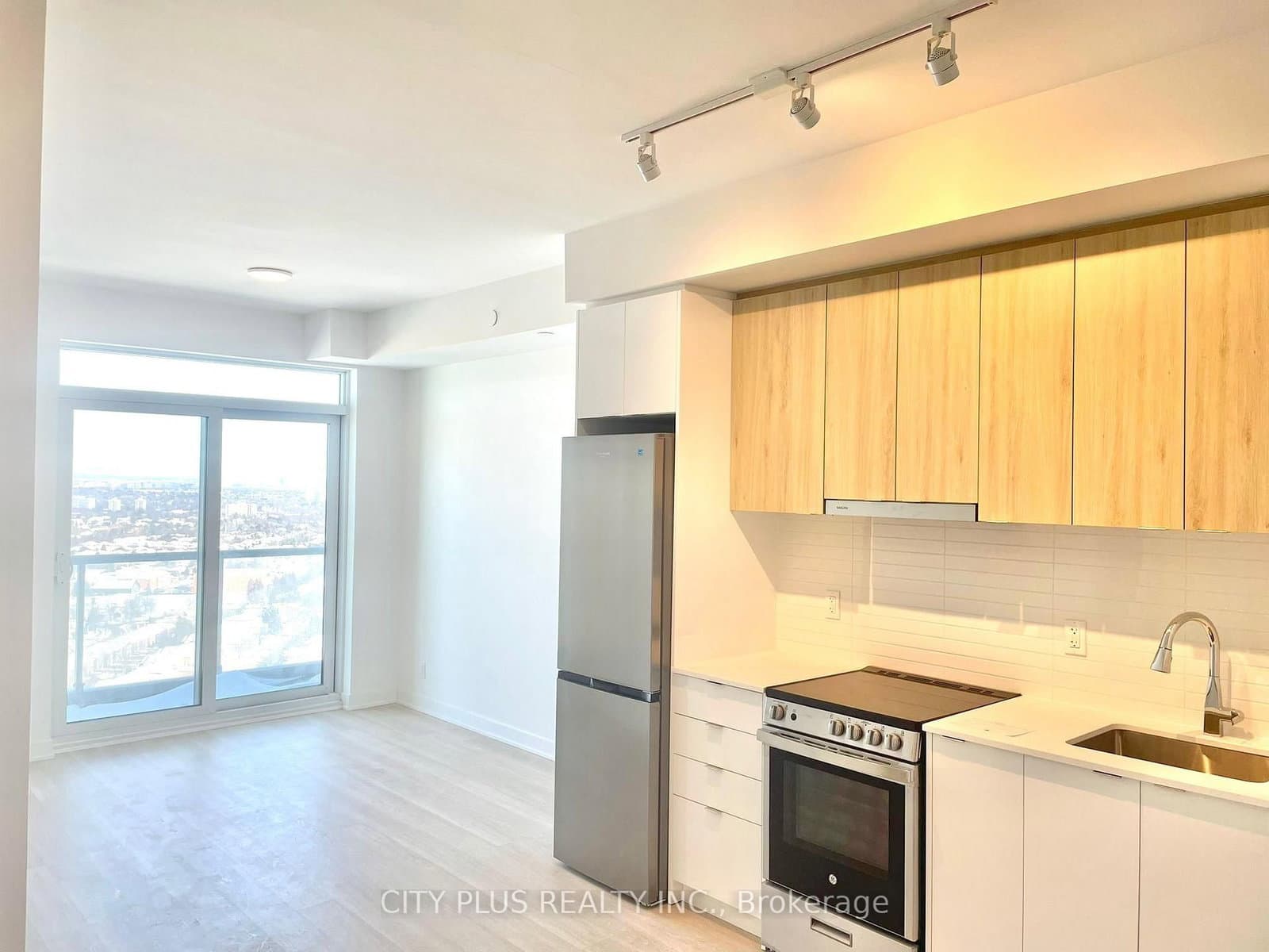 50 Upper Mall Way, Unit B-2609 - Image 3