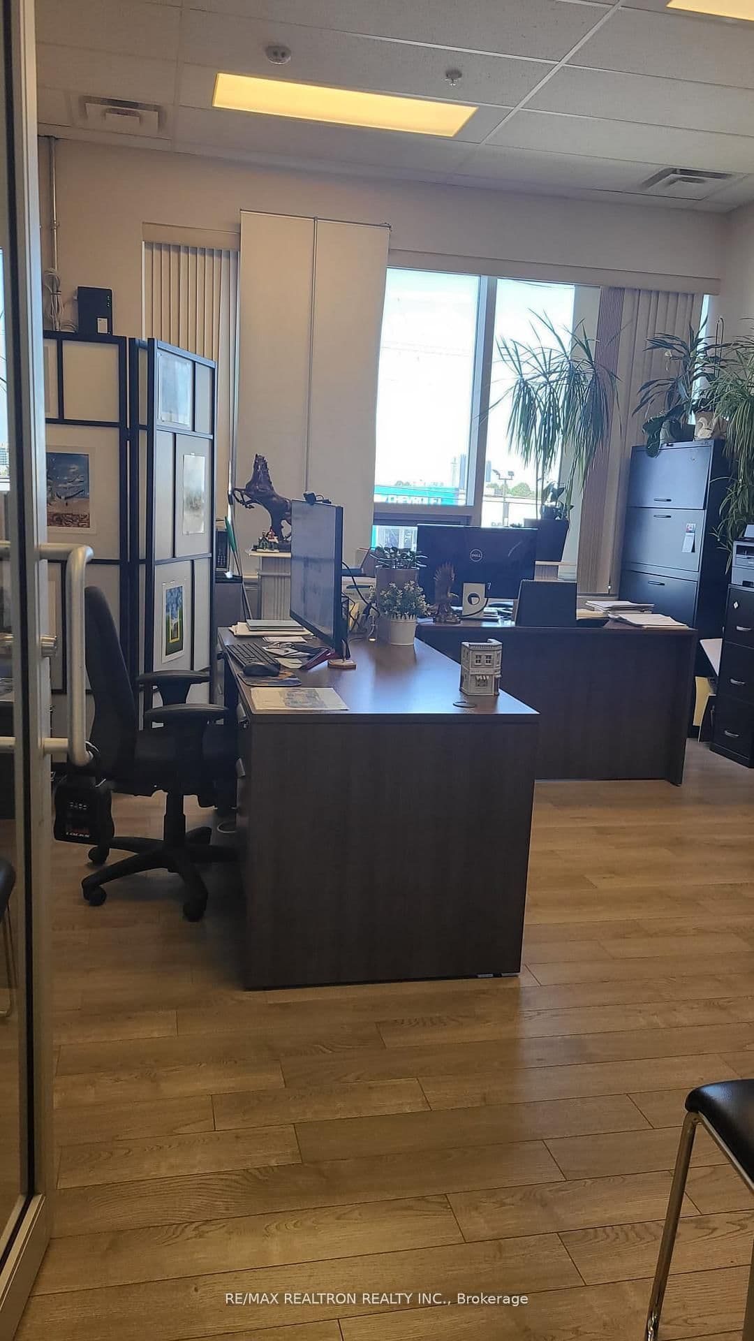 7163 Yonge Street, Unit 236 - Image 2