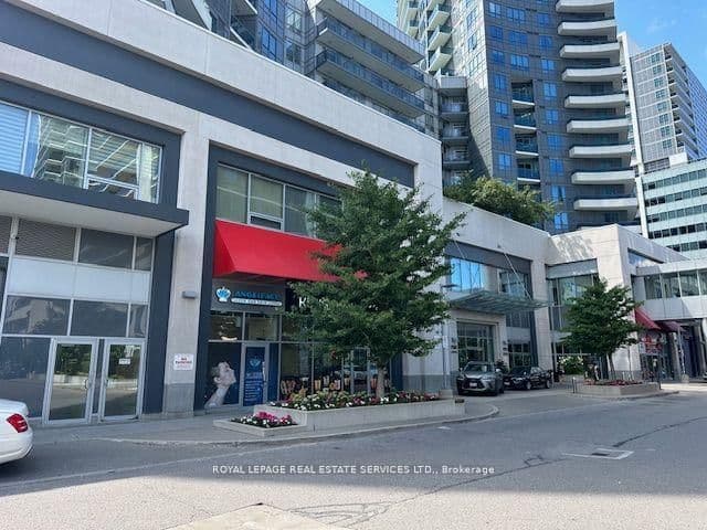 7163 Yonge Street, Unit 102 - Image 1