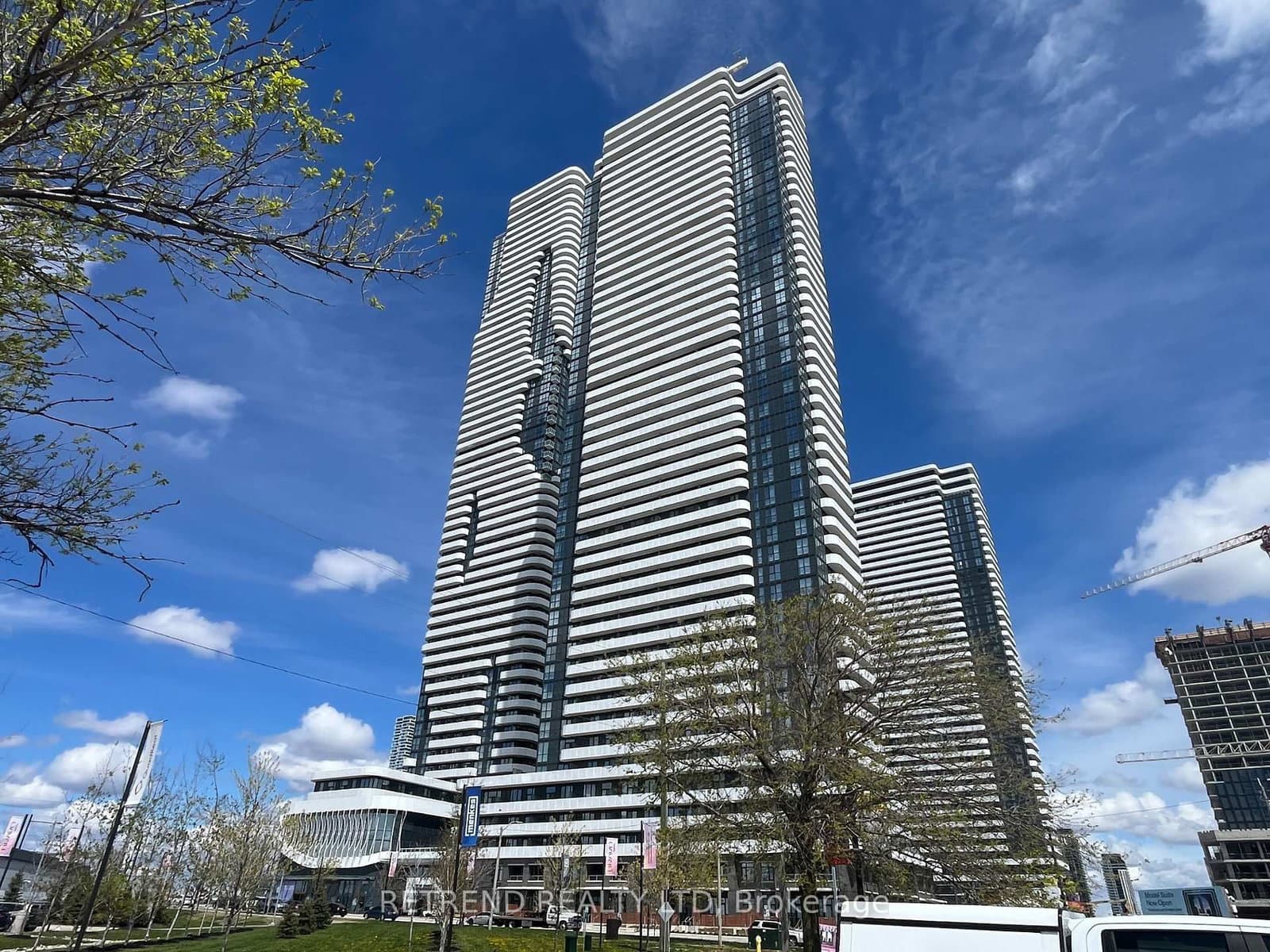 195 Commerce Street, Unit 1709