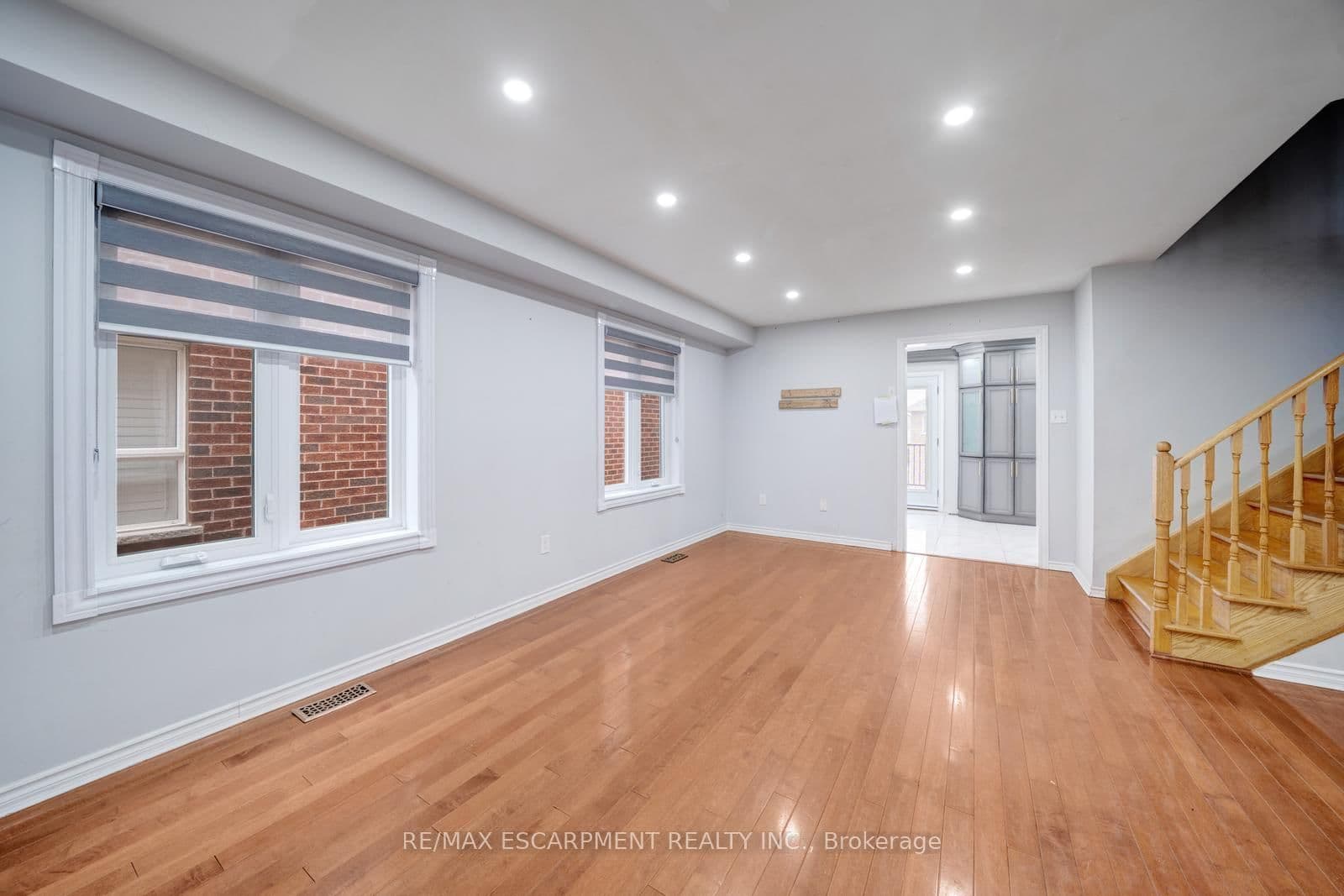 84 Andriana Crescent - Image 6