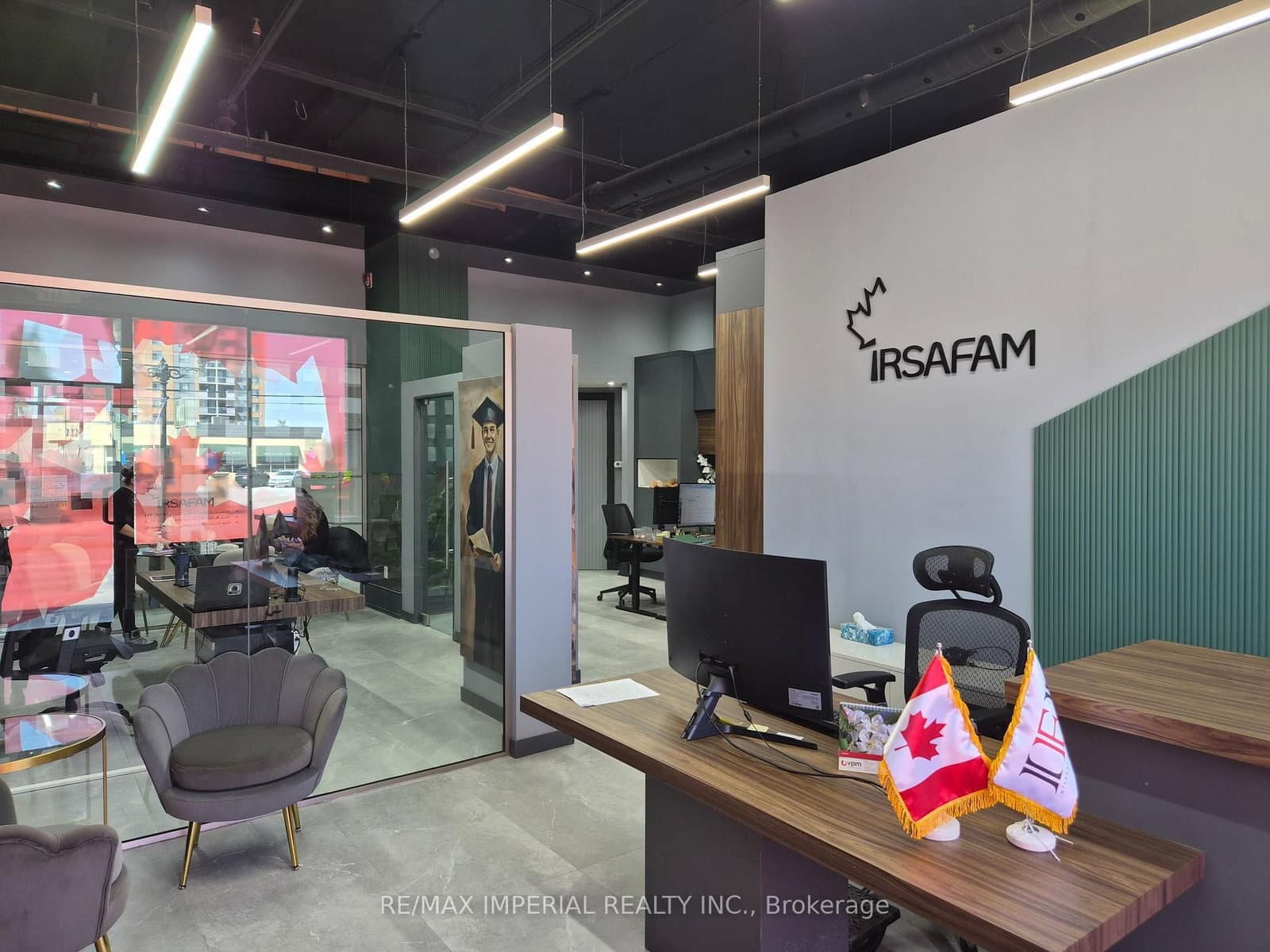 10376 Yonge Street - Image 6